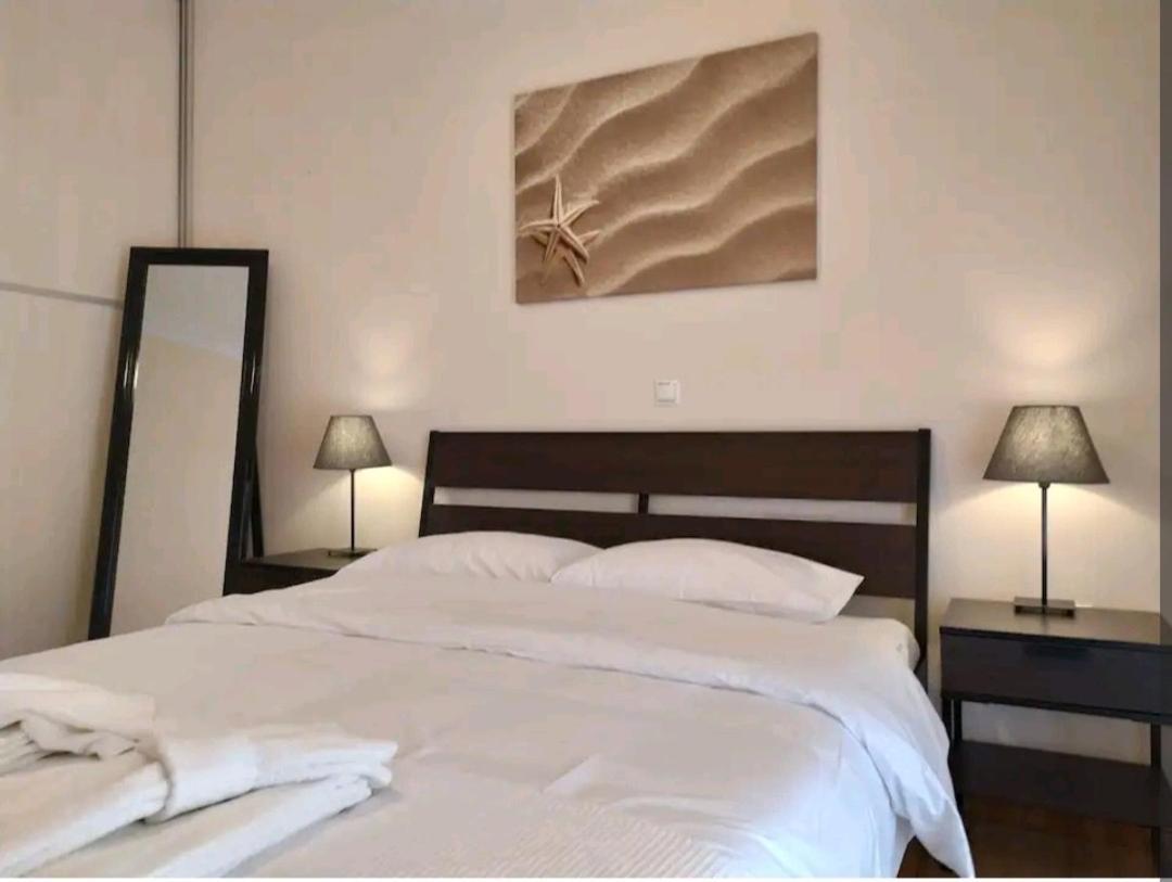 Stylish -Modern Apartment Heart Of Marousi Athens Exterior photo